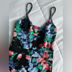 Boohoo Black Floral V-Neck Spaghetti Strap Jumpsuit
